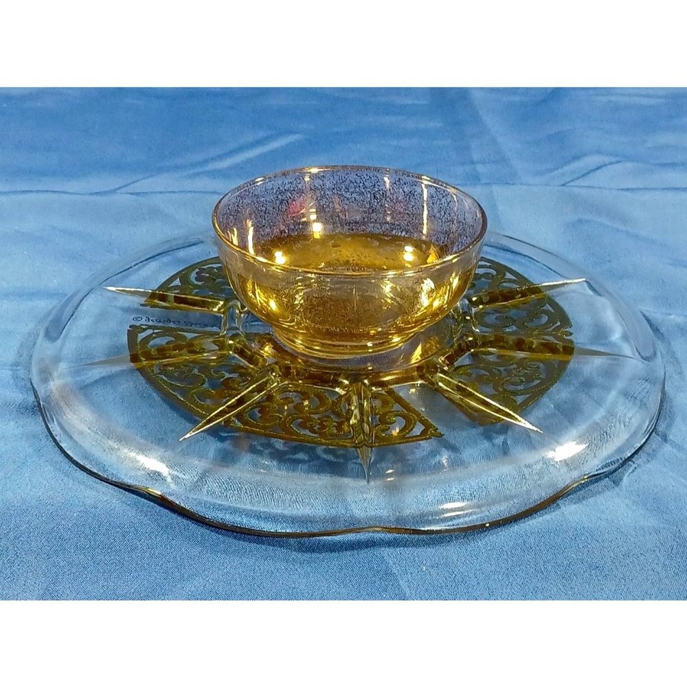 Georges Briard Signed Gold Scroll Encrusted Glass Pedestal Cake Plate Stand - Picture 6 of 7